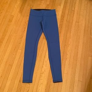 Lululemon black and blue reversible pants